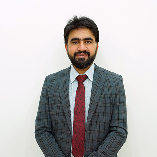 Dr. Haroon​
